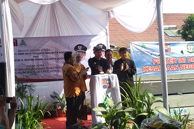 Fasilitas Layanan Kesehatan...