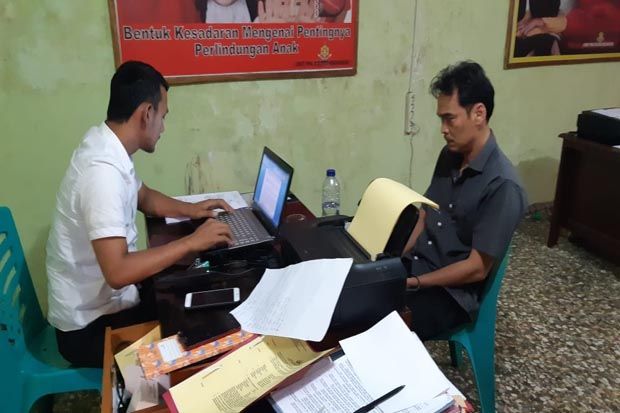 Usai Nonton Video Porno,...