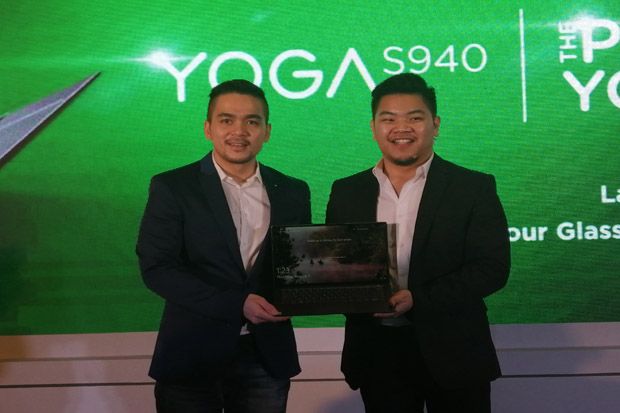 Yoga S940 Laptop Cerdas...
