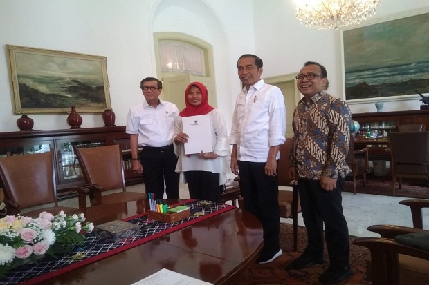 Serahkan Salinan Kepres,...