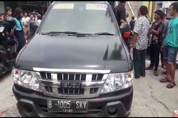 Mobil Vendor Pengisian...