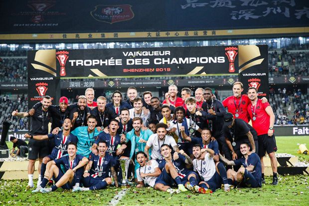 Rebut Trophee des Champions...