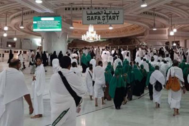 Bus Selawat Dihentikan,...