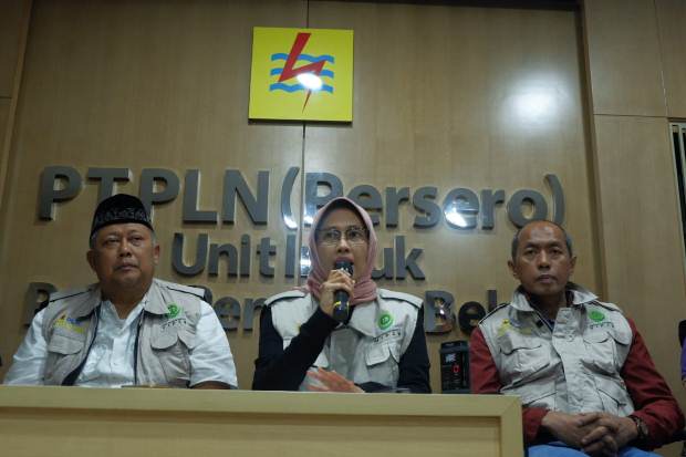 PLN Upayakan Listrik...