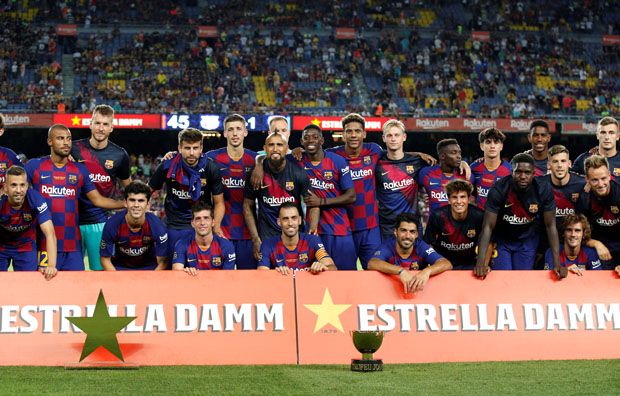 Barcelona Juara Turnamen...