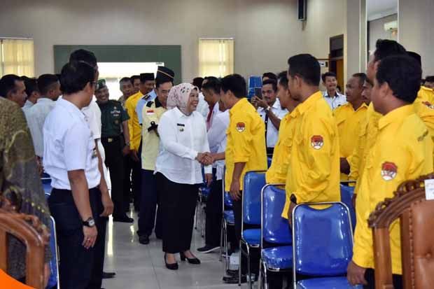 Bupati Kobar Minta APDESI...