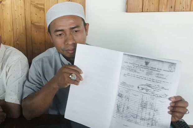 Tersangka Tak Kunjung...