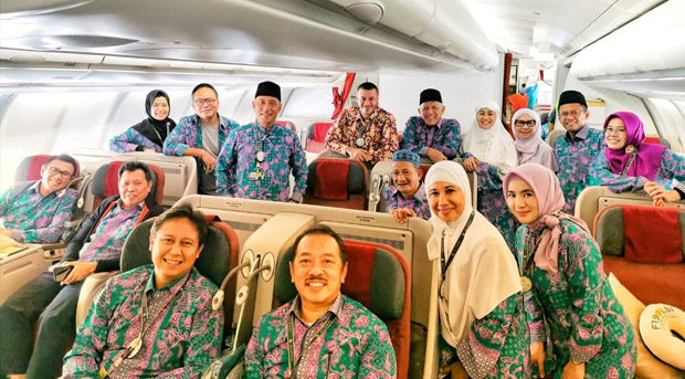 Tunaikan Haji, Menteri...