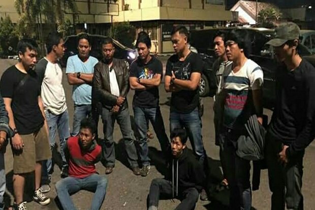 Kakak Beradik Pelaku...