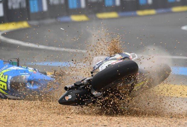 Pembalap Suzuki Terlibat...