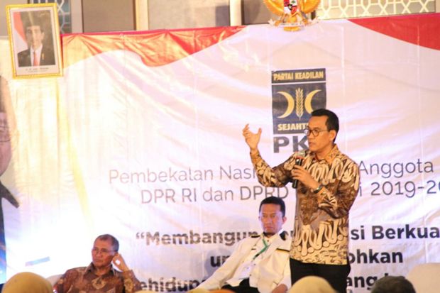 Refly Harun: Semua Anggota...