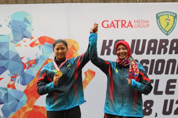 Atlet Lempar Lembing...