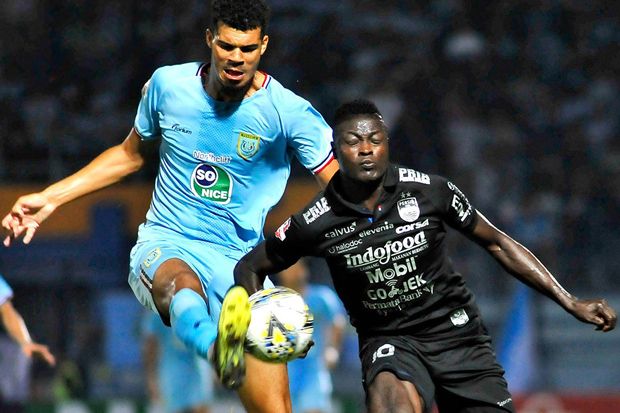 Alex Goncalves Gagalkan...