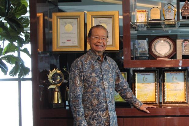 Mantan Menteri Tenaga...