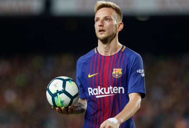 Lini Tengah Barcelona...
