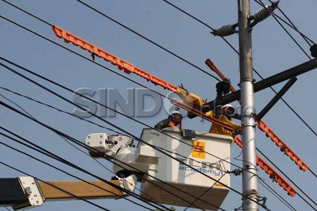 PLN Kawal Pasokan Listrik...