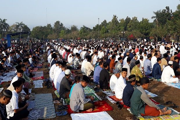 Salat Idul Adha di Alun-alun...