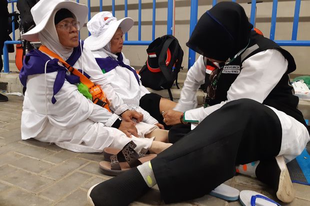 Banyak Jamaah Haji Tumbang...