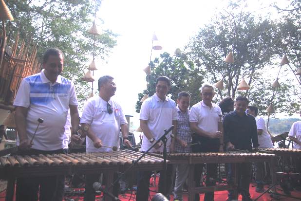 Garut Gaungkan Pasar...