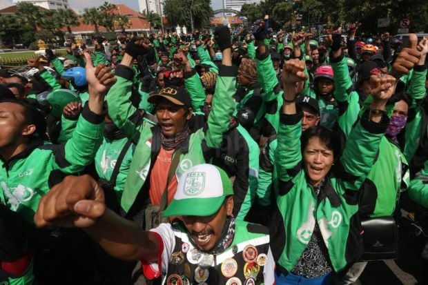 Menhub Minta Pengemudi...