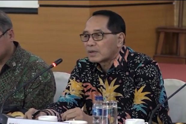 Ciptakan Oligopoli,...