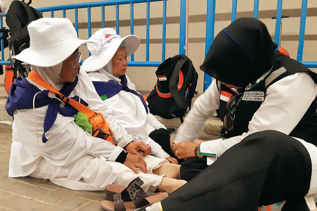 Lempar Jumrah Bisa Diwakilkan...