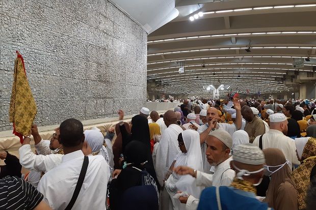 16 Jamaah Haji Meninggal...