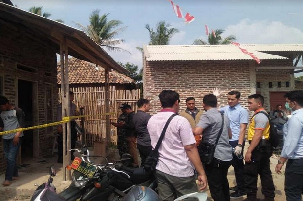 Korban Pembantaian di...