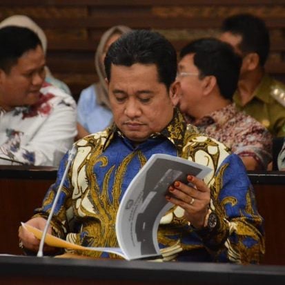 Tanjung Api Api Menjadi...