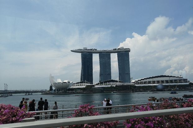 10 Destinasi Solo Travel...
