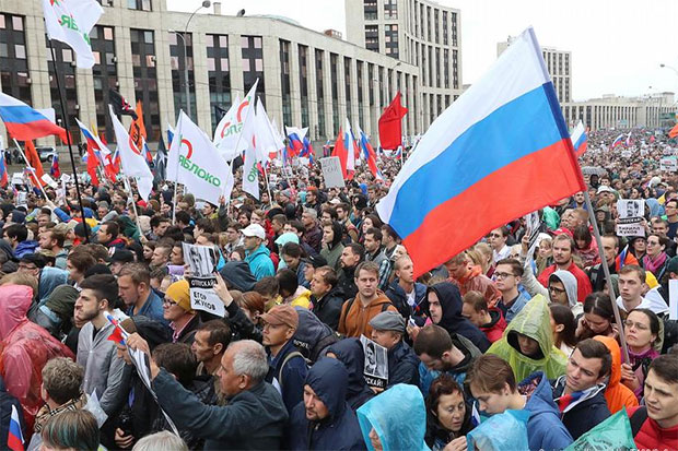 Kremlin: Aksi Protes...