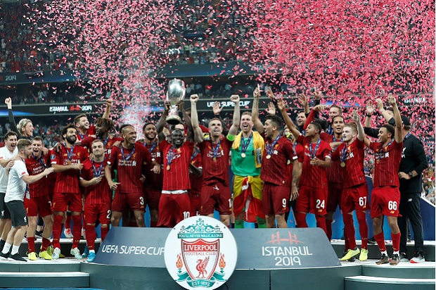 Liverpool Juara Piala...