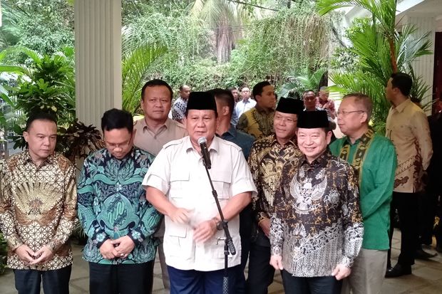 Ngumpul di Kertanegara,...