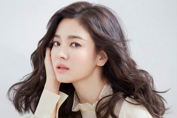 Song Hye Kyo Dukung...