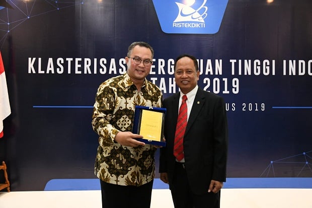 ITB, UGM dan IPB Tiga...