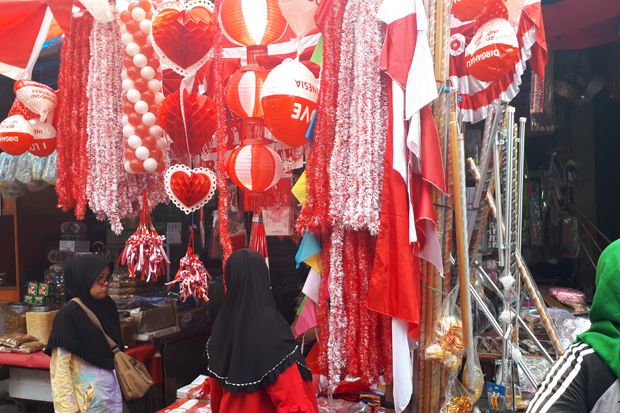 Banyak Saingan, Omzet...