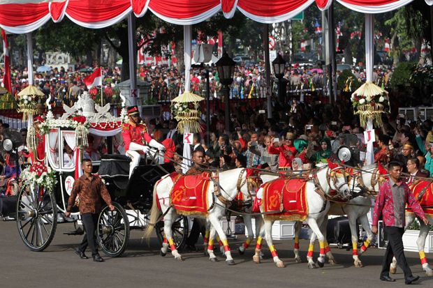 Upacara Kemerdekaan,...