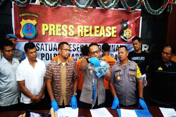 3 Pengedar Uang Palsu...