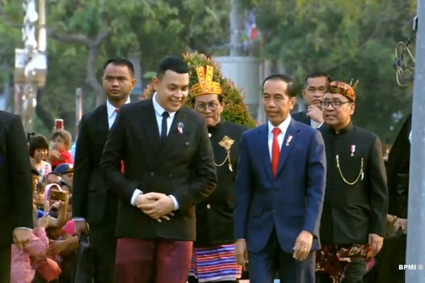 Tak Hanya Hibur Penonton,...
