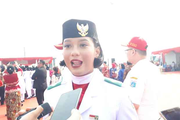 Jadi Pembawa Baki, Ini...
