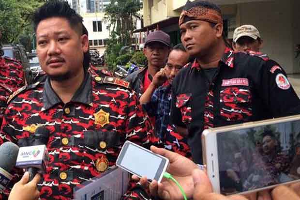 HUT ke-74 RI, Komando...