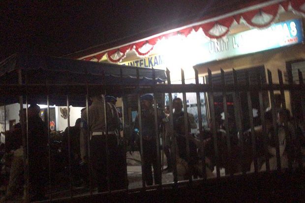 Aksi Teror di Polsek...