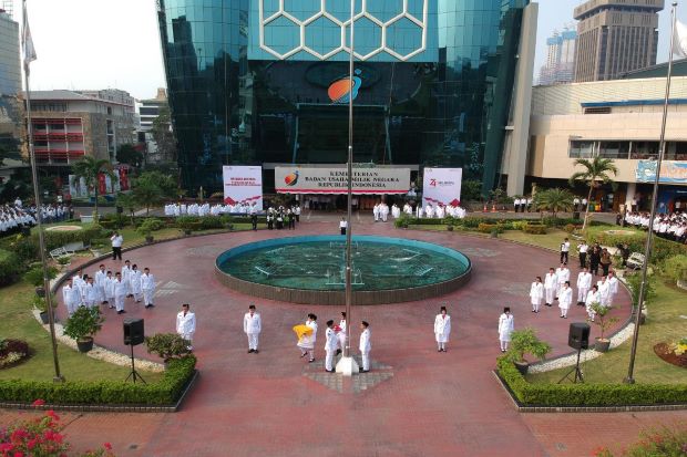 Enam BUMN Gelar Upacara...