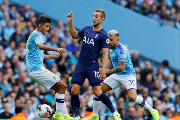 Drama Empat Gol di Etihad,...
