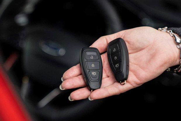 Mobil Keyless Ternyata...