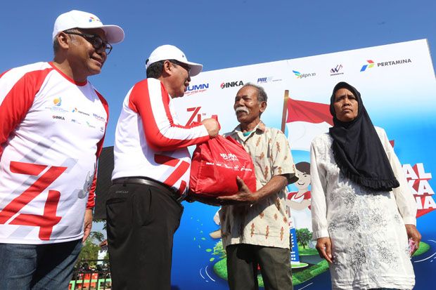 Ribuan Warga Tuban Meriahkan...