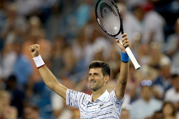 Novak Djokovic Memburu...