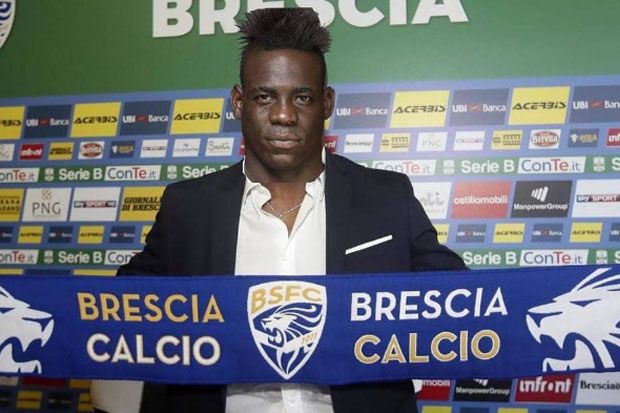 Batal ke Flamengo, Balotelli...