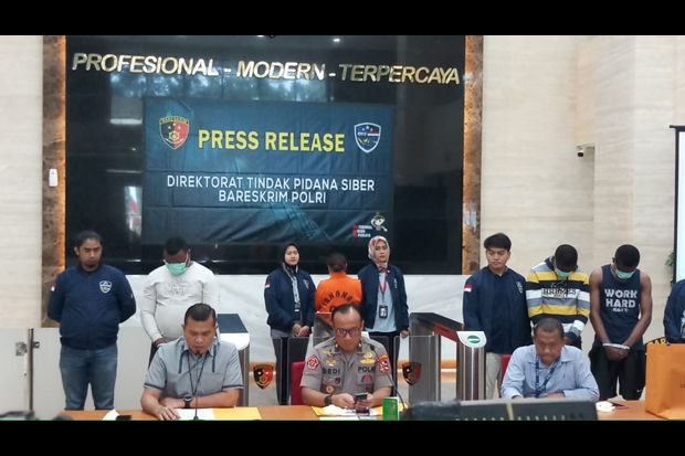 Bareskrim Tangkap Dalang...