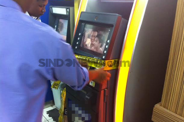 Kuras Isi ATM Rp60 Juta,...